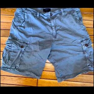 NWOT Mens American Eagle shorts